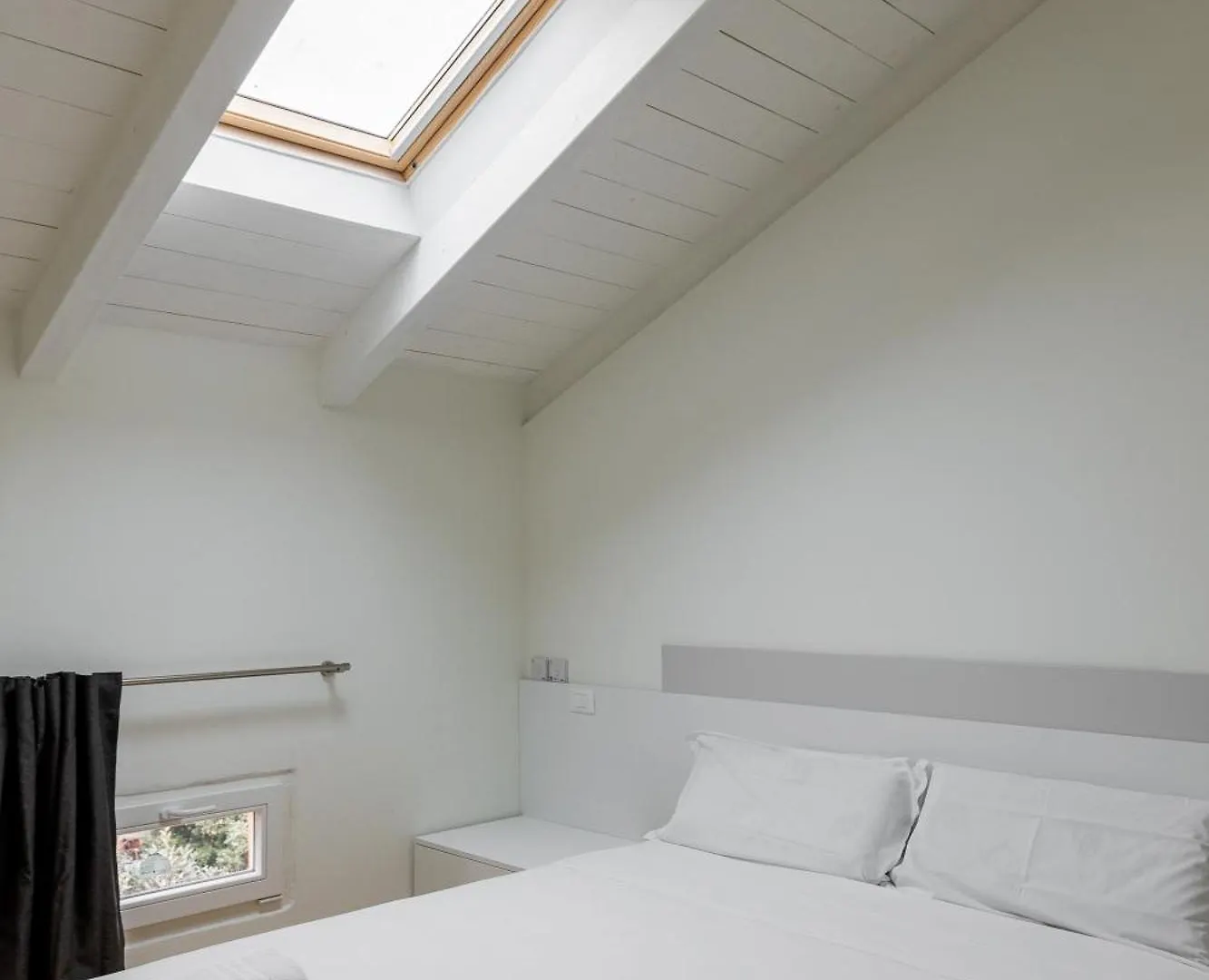 Casa Gini Apartments - Contemporary Bologna 0*,  Italy