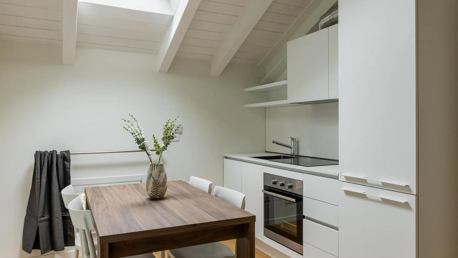 Casa Gini Apartments - Contemporary Boloňa